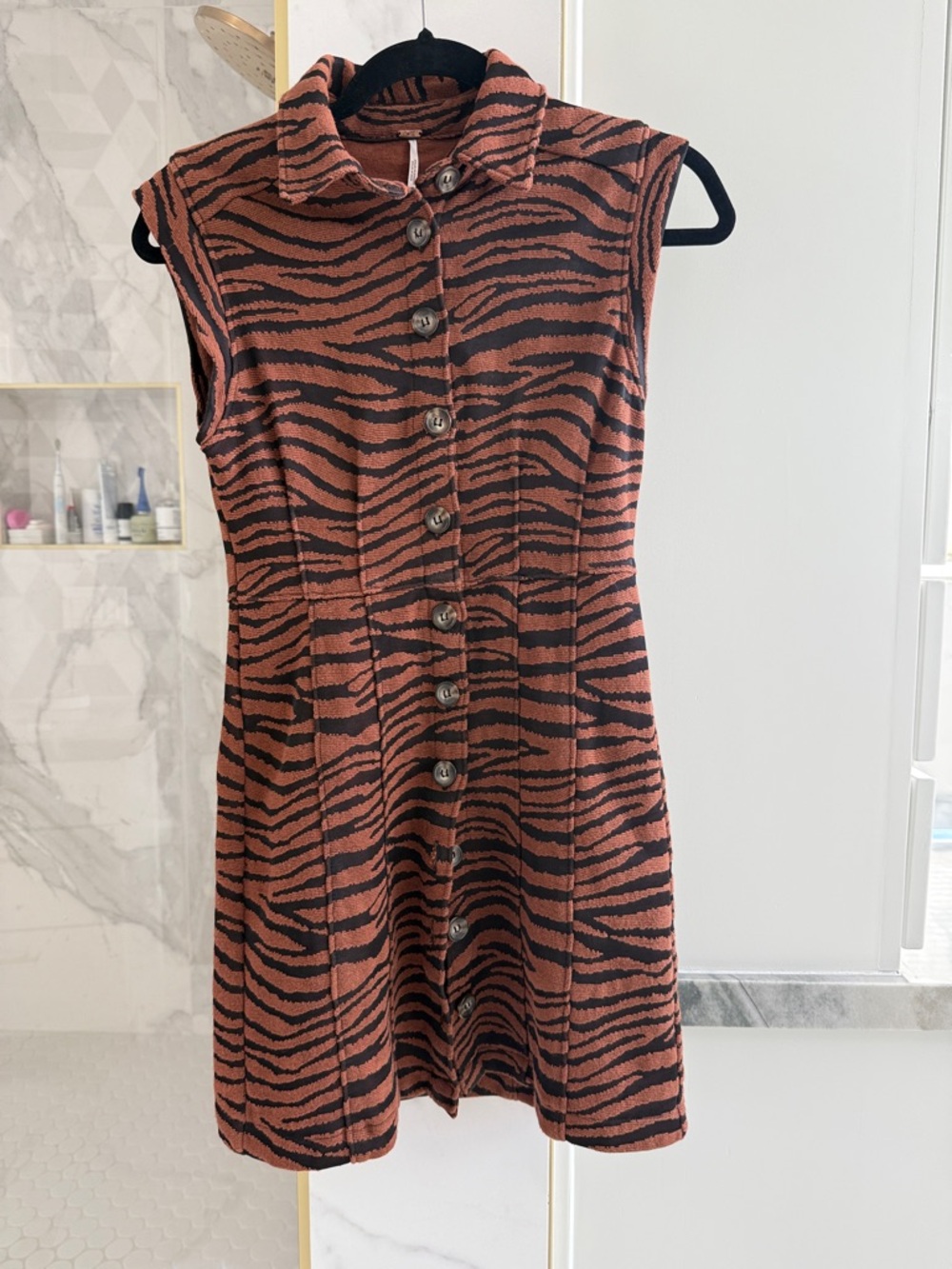 Free People Sleeveless Button-Front Tiger Print Dress - Rust/Black. XS.